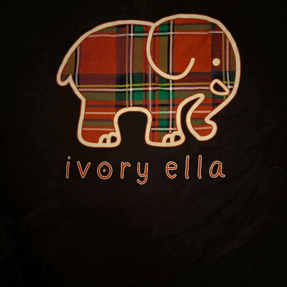 Womens Ivory Ella Long Sleeve Black T-Shirt. Size Medium